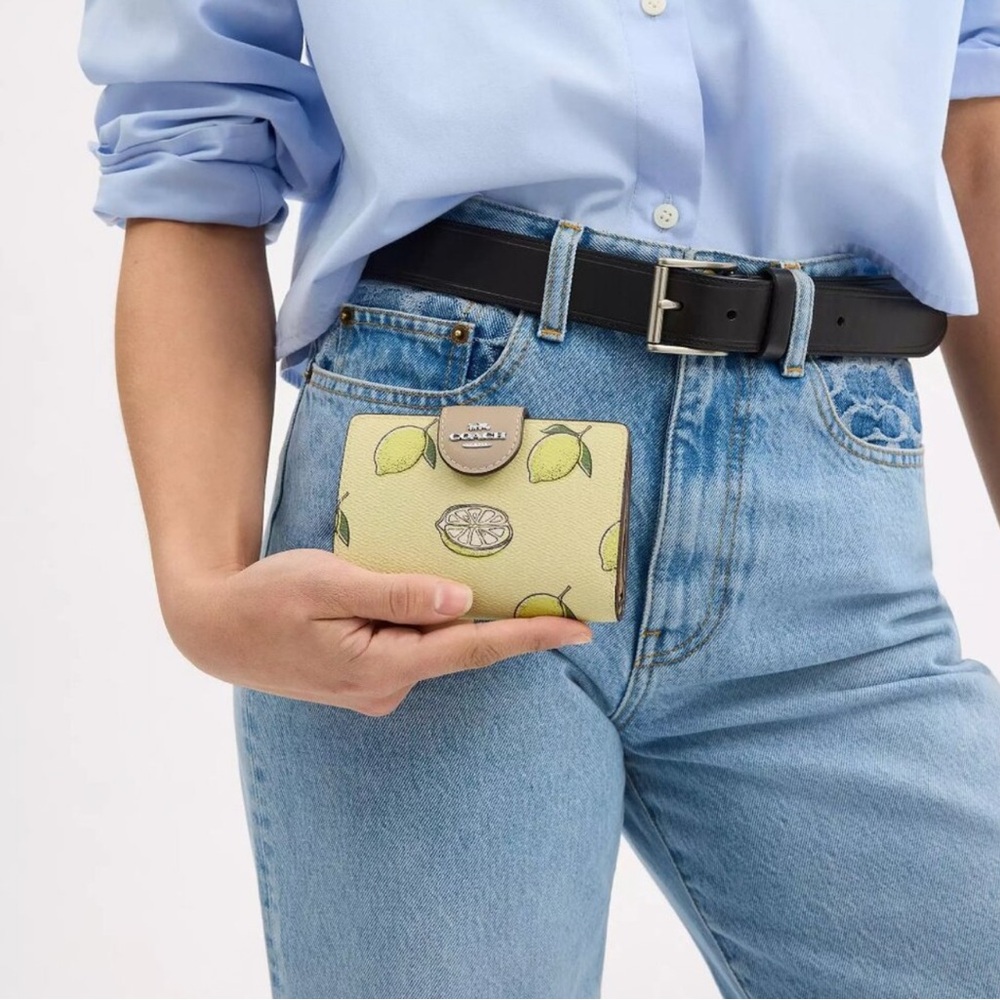 Coach Yellow Lemon Print Wallet - Picture 2 of 4